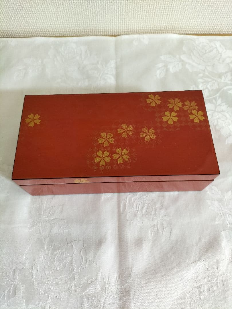 輪島塗　桜沈金宝石箱 輪島塗漆器の工房直販 輪島塗太郎 / 輪島市 塗太郎 / 輪島塗 宝石箱