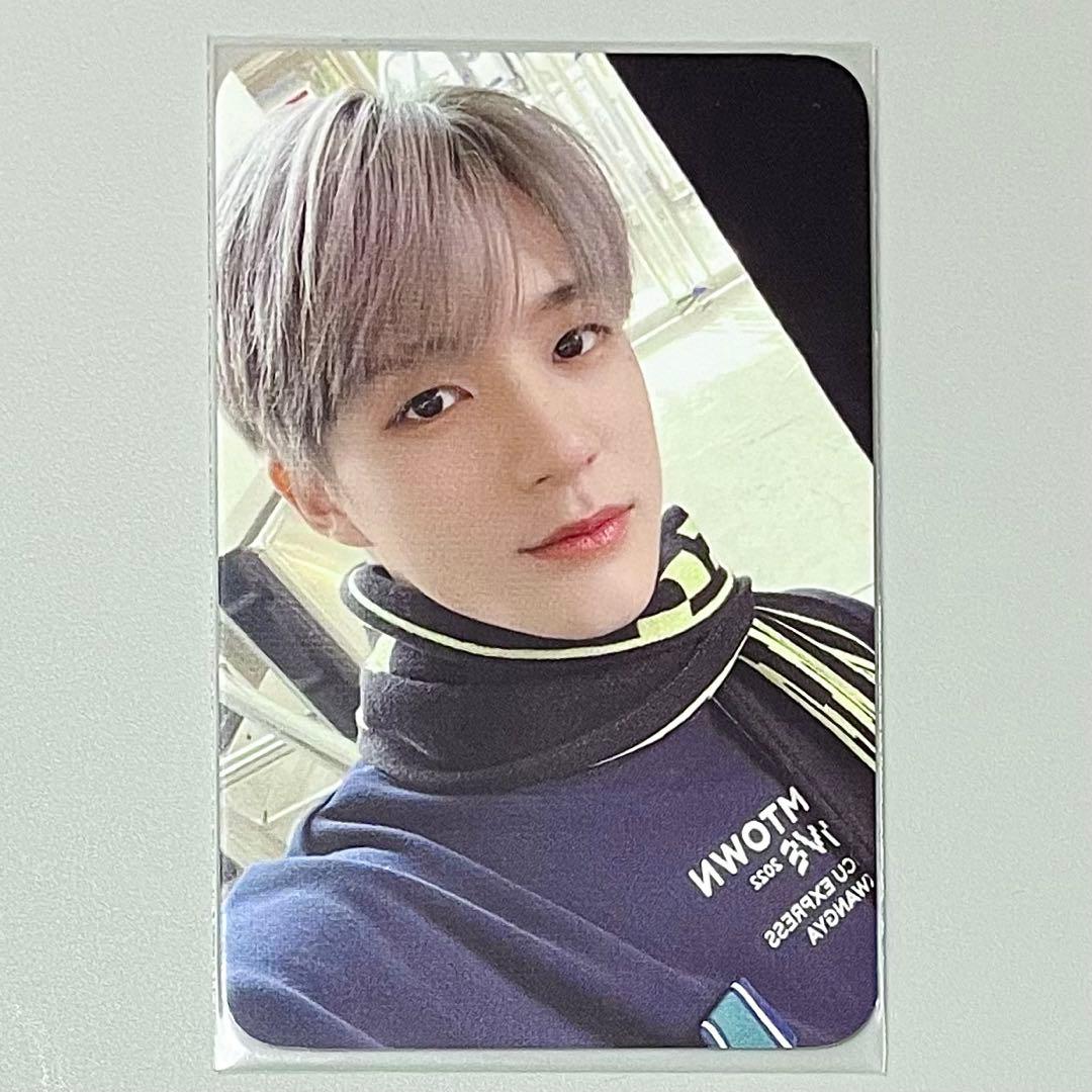 SMTOWN LIVE 2022 ジェノ エンブレムバッチ トレカ - メルカリ