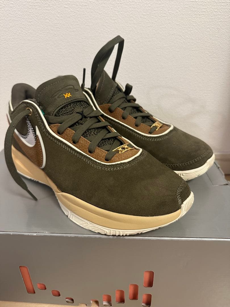 LEBRON XX EP レブロン20 新品未使用　NIKE バッシュ　ナイキ