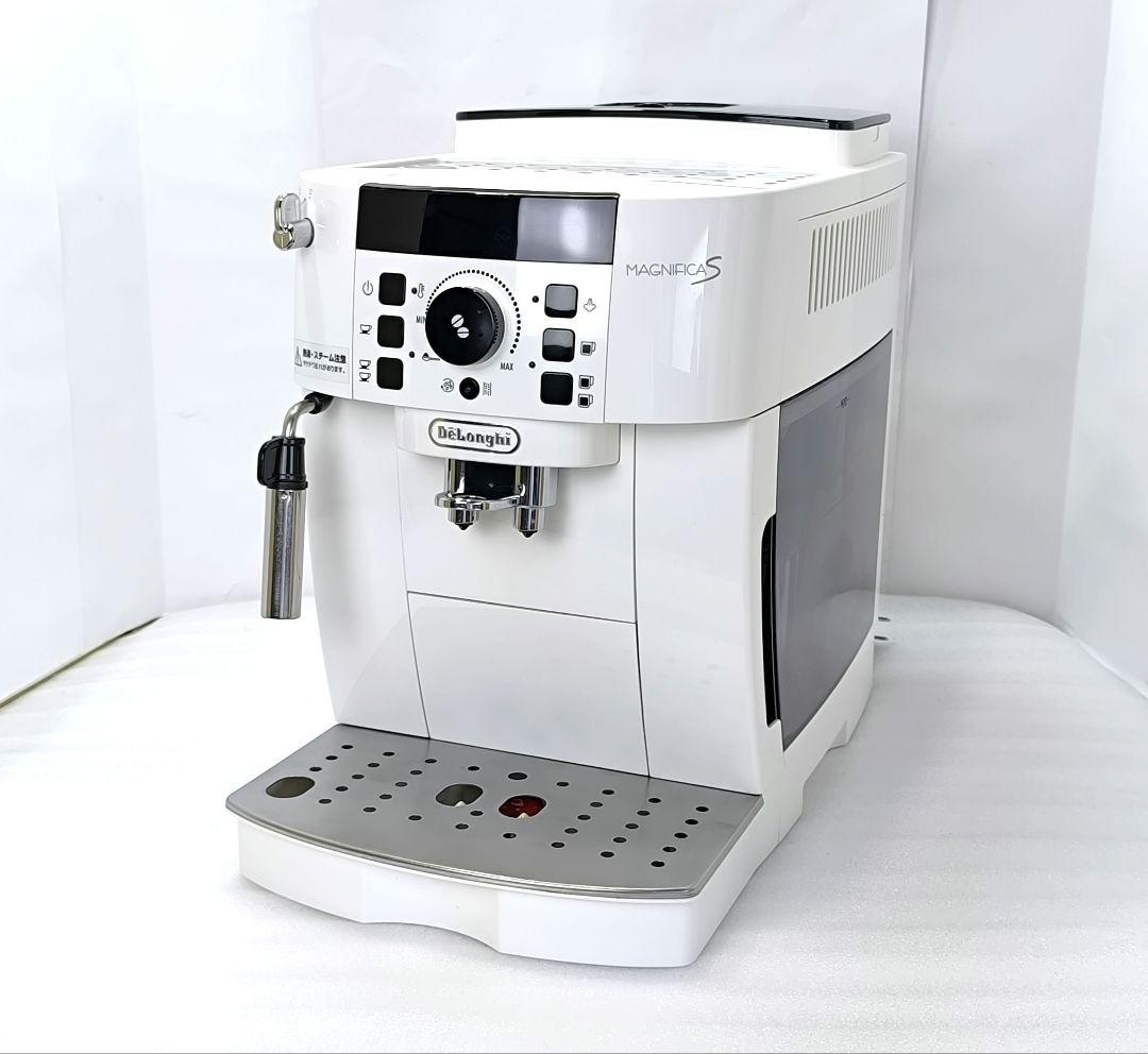 デロンギ　コンパクト全自動コーヒーマシンマグニフィカS ECAM22112W