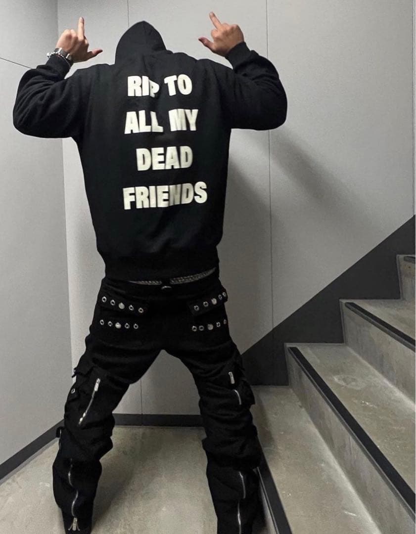 早い者勝ち DADA着用seen better days 666 パーカー - メルカリ