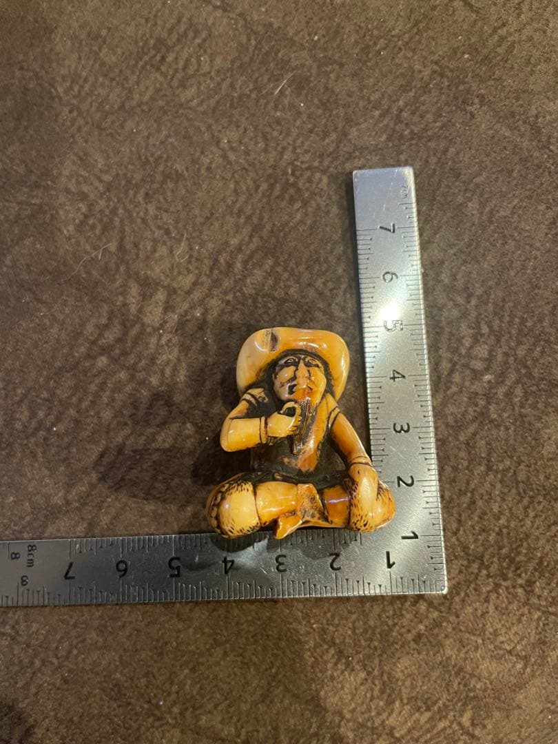 ⚫️アリーヒローズ さま専用⚫️ 根付 異人 （骨 牙等天然素材）