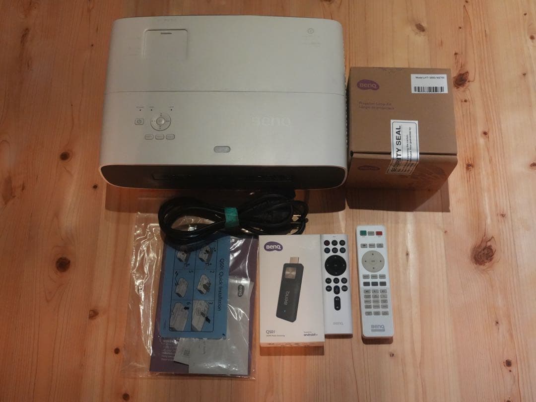 BenQ HT3550i 4K プロジェクター（純正交換ランプ付属） 楽天市場】【BenQ公式店】BenQ ベンキュー プロジェクター HT3550i 用