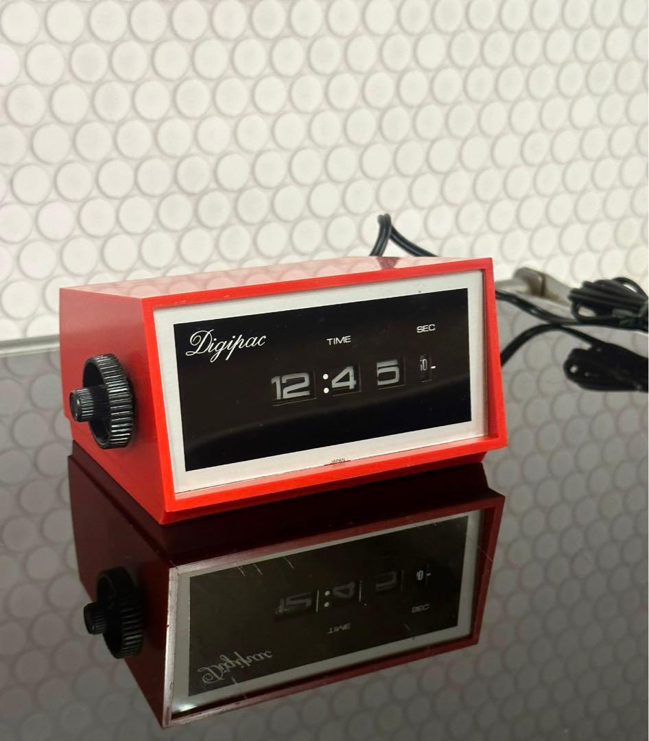 レトロポップ　ドラム式時計　デジタルクロック　置き時計　パタパタ　スペースエイジ