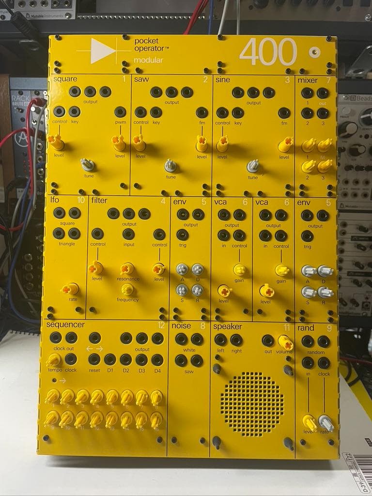 鍵盤楽器 teenage engineering pom 400 teenage engineering POM-400 and POM-16 - review • magazin Mehatronika