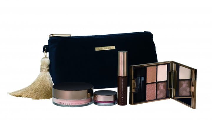 ルナソル クリスマスコフレ 2017