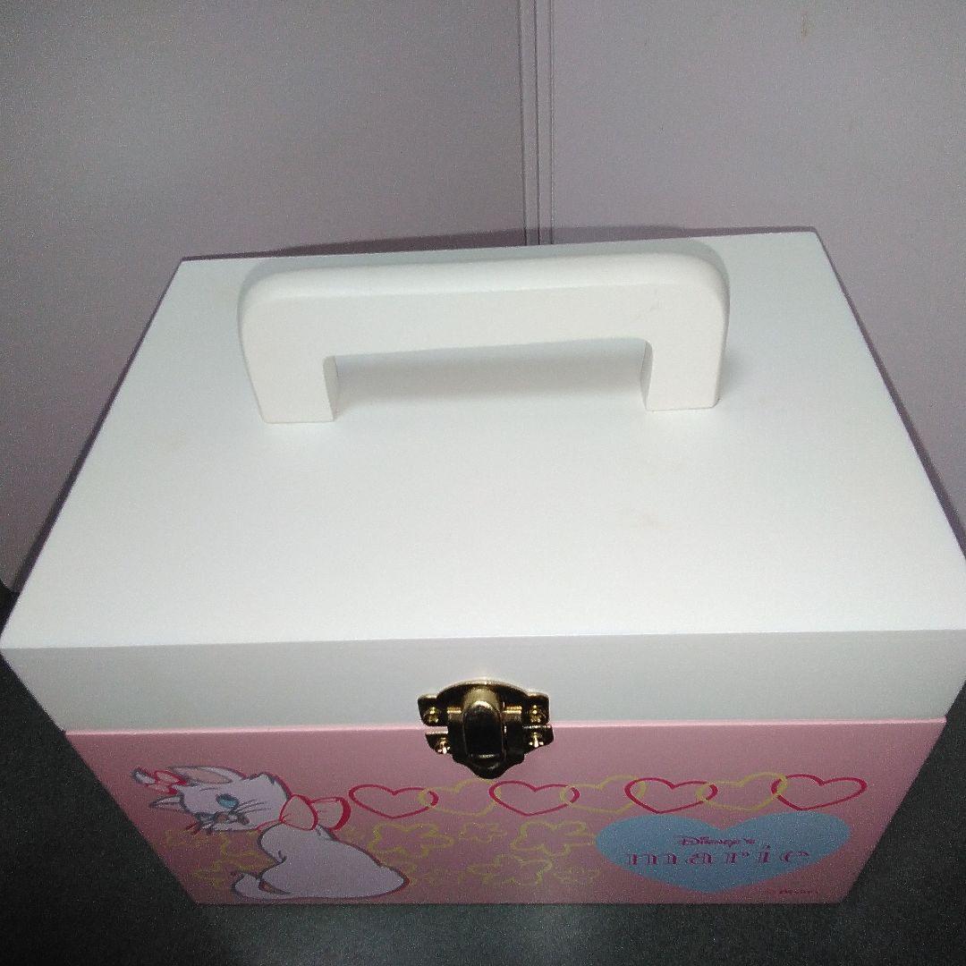 ディズニー マリーちゃん ジュエリーケース 小物入れ 木箱 木製 取手