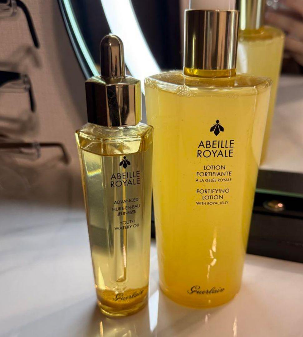 【美品】ゲラン アベイユロイヤル化粧水と美容液のセット