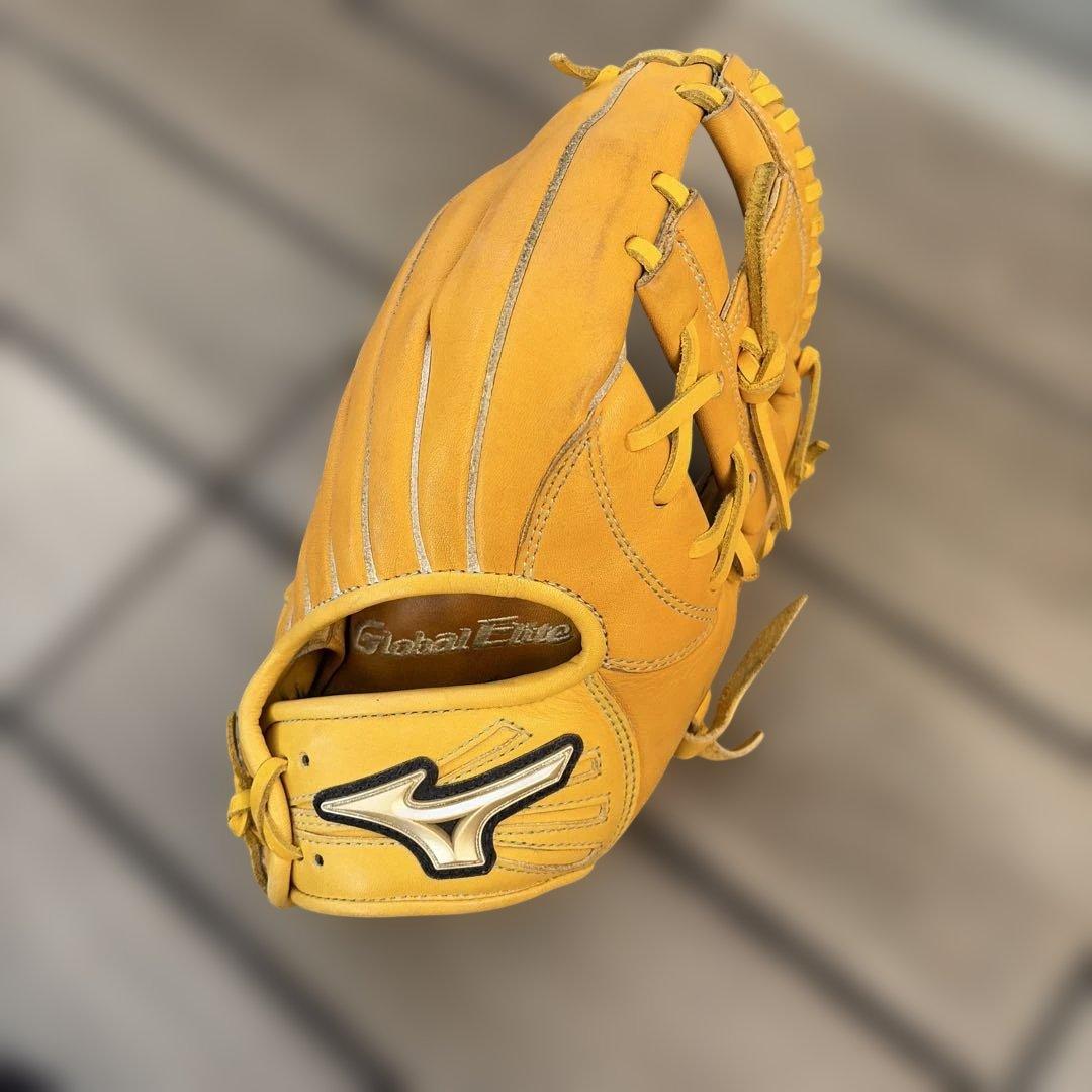 Mizuno Global Elite RG 少年軟式グローブ イエロー
