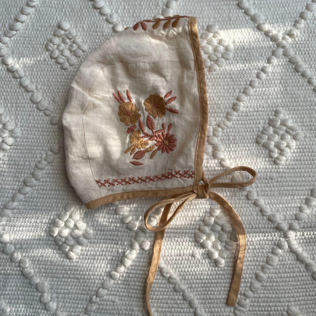 apolina ボンネット　アポリナ