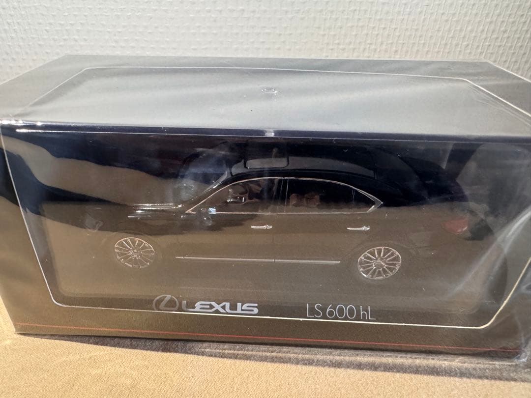 TOYOTA LEXUS LS600hL黒1/43京商