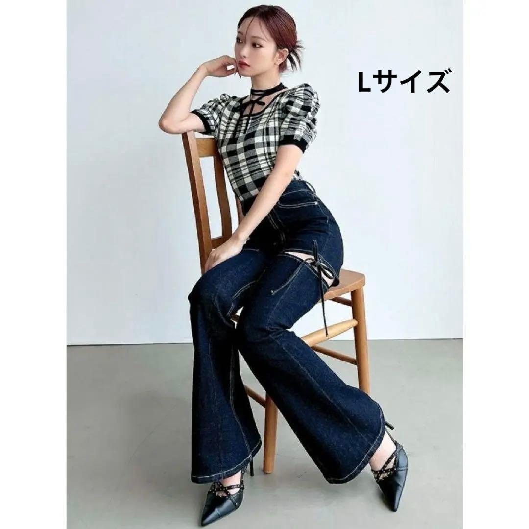 【新品未使用】カットアウトリボンデニムパンツ　リゼクシー