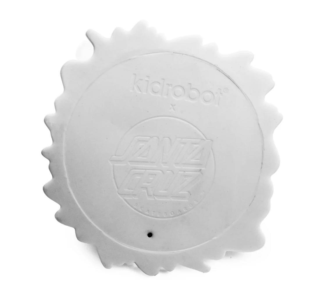 世界300体限定】Santa cruz フィギュア 新品 サンタクルーズ - メルカリ