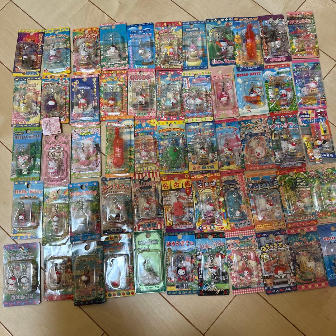 ご当地限定チャーム　55個まとめ売り