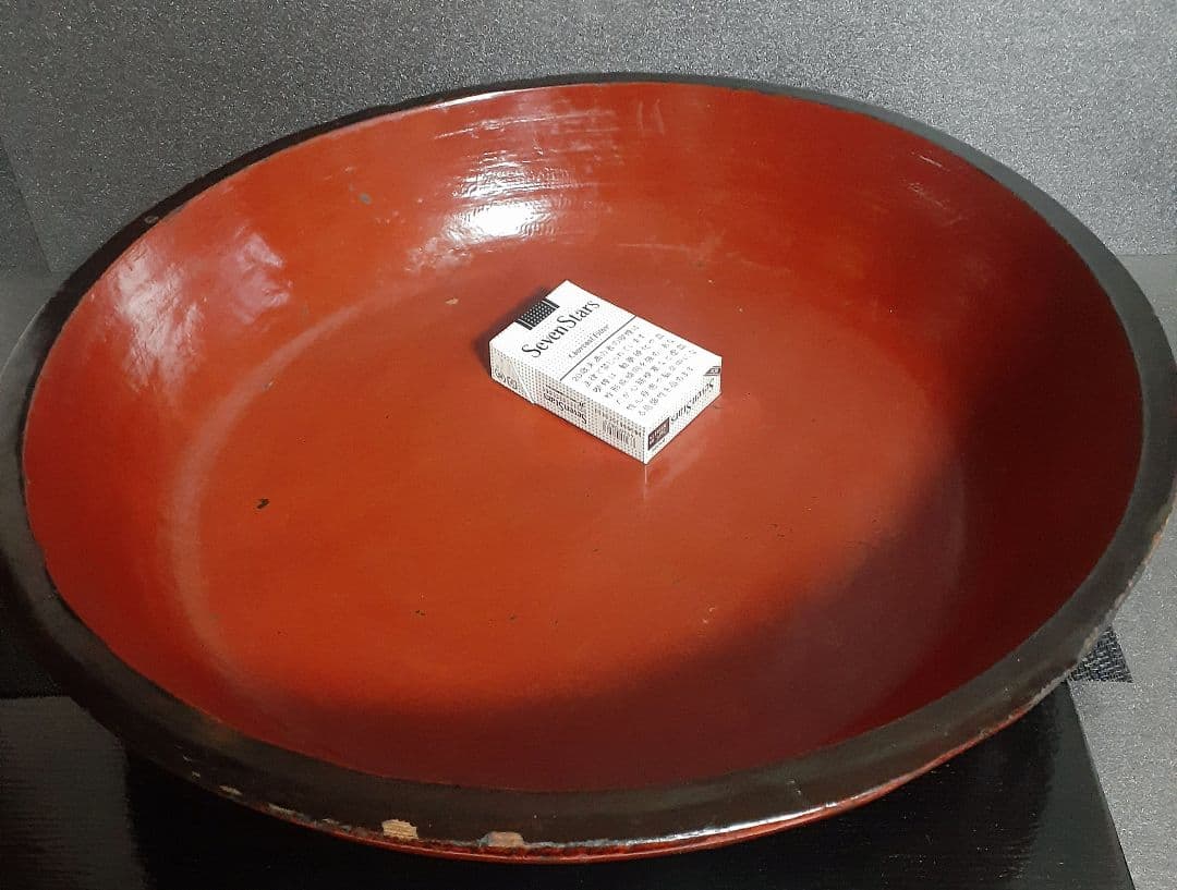 【古民芸】明治時代頃　本天然木　くり貫き　朱漆塗り　42.9cm　こね鉢　盆