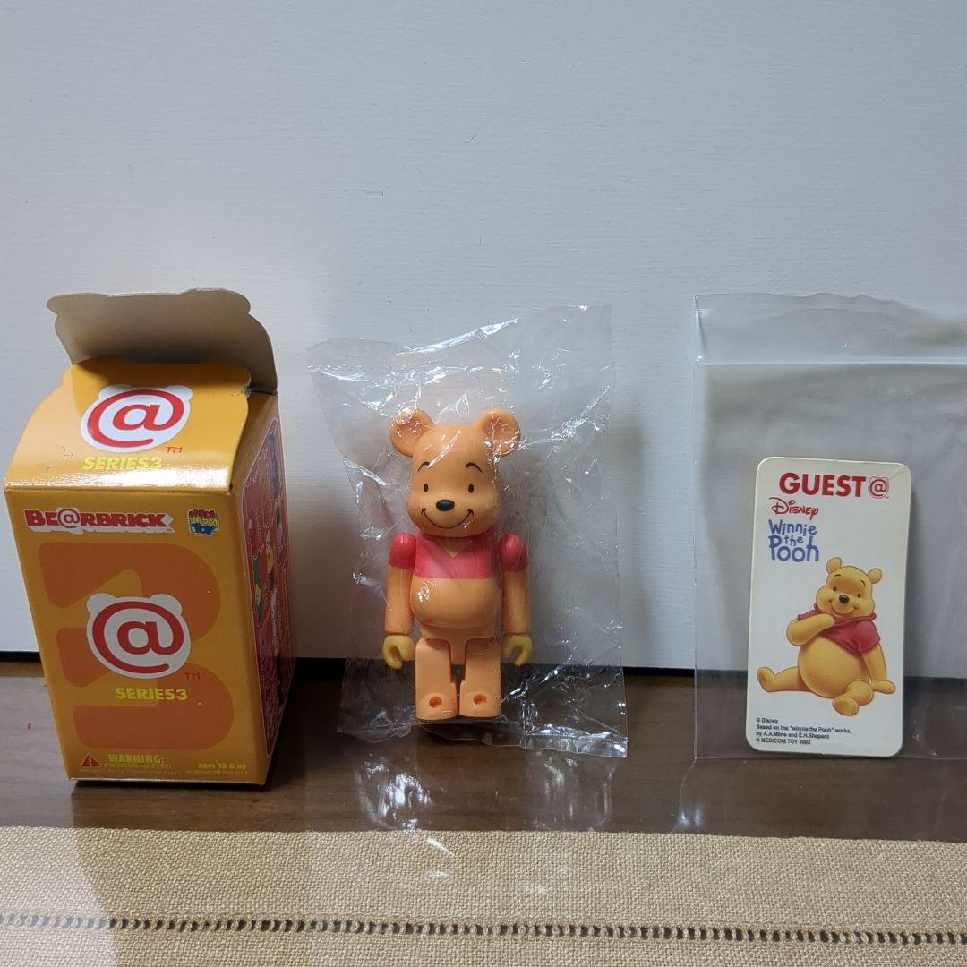 値下げ！内袋未開封！ ベアブリックシリーズ3 プーさん シリーズ41【アーティスト 監督不行届】ベアブリック 内袋未開封