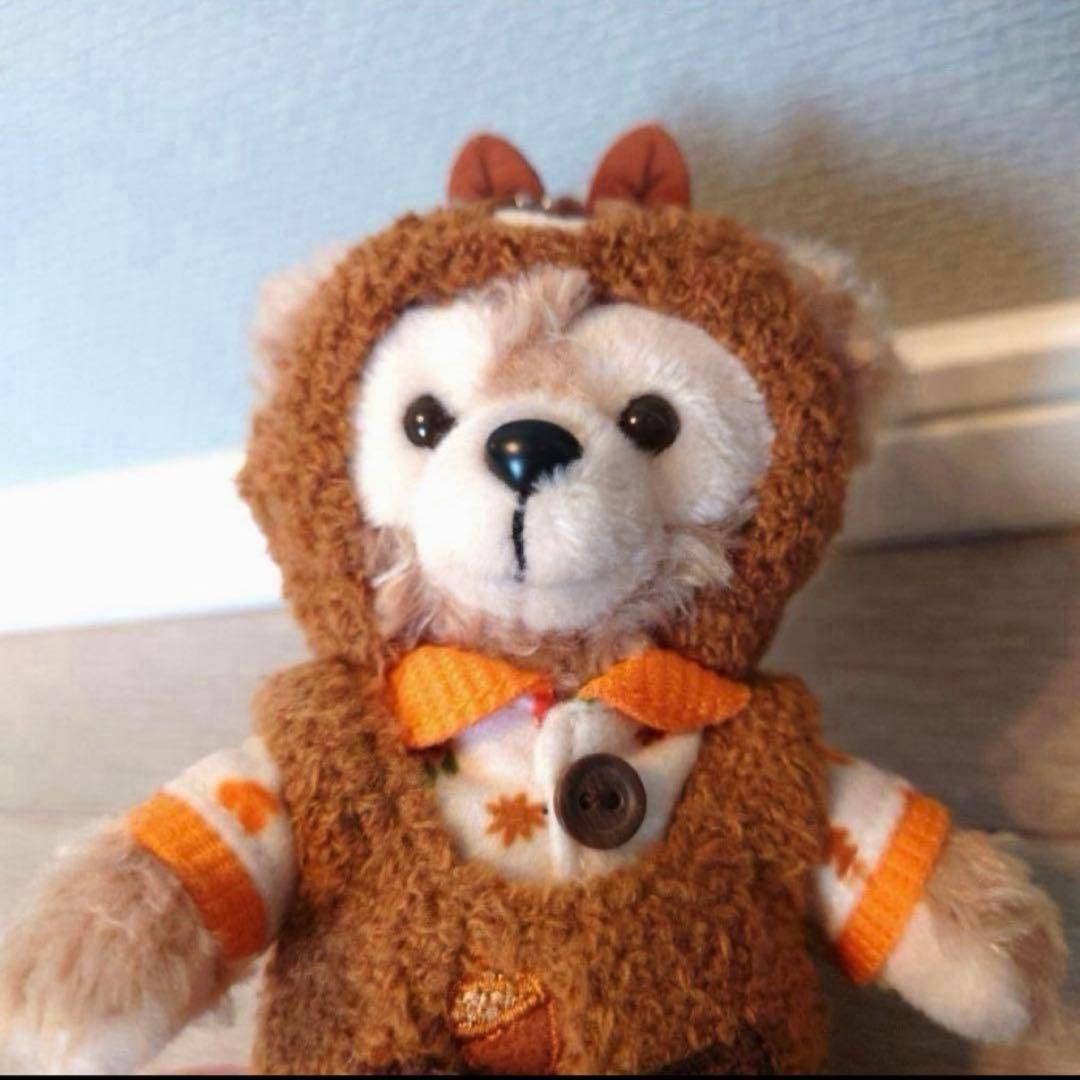 ダッフィー ぬいぐるみバッジ 秋のぼうけん リス ディズニー - メルカリ