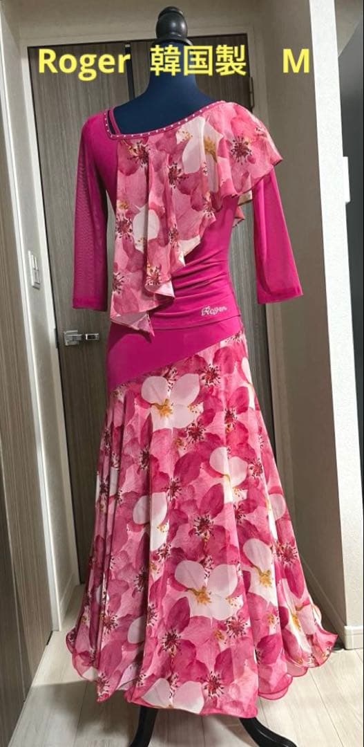 Rogerロジャー　社交ダンスウエア　セットアップ　ピンク花柄　M〜L Roger 異素材切り替えセットアップ 004-0066004-0201 M-Lサイズ ブルー