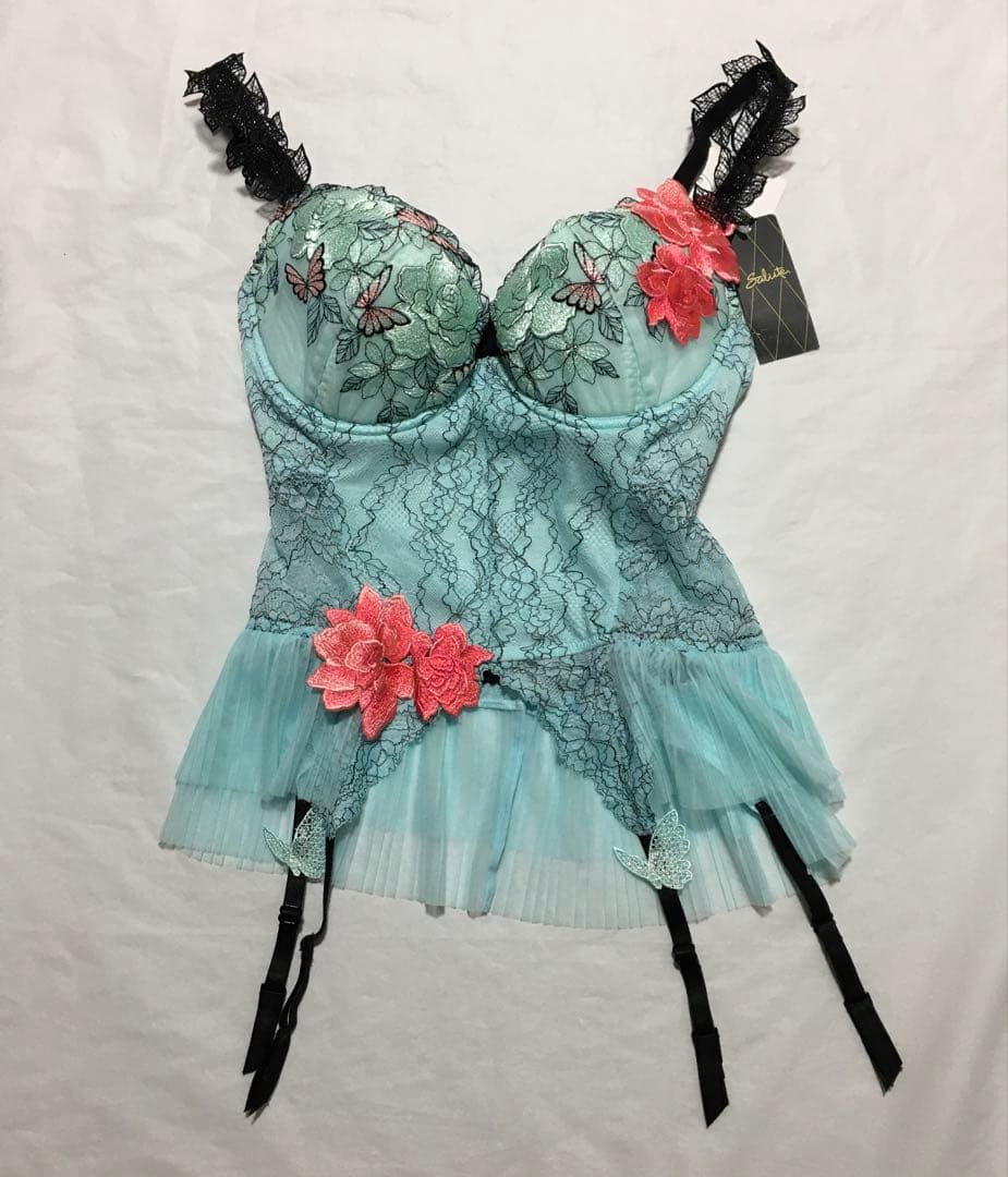 新品 ワコール サルート 83G スリーインワン F75 40周年限定