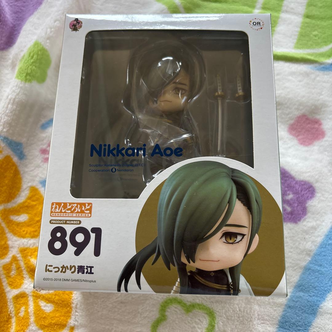 刀剣乱舞　ねんどろいど　フィギュア　にっかり青江