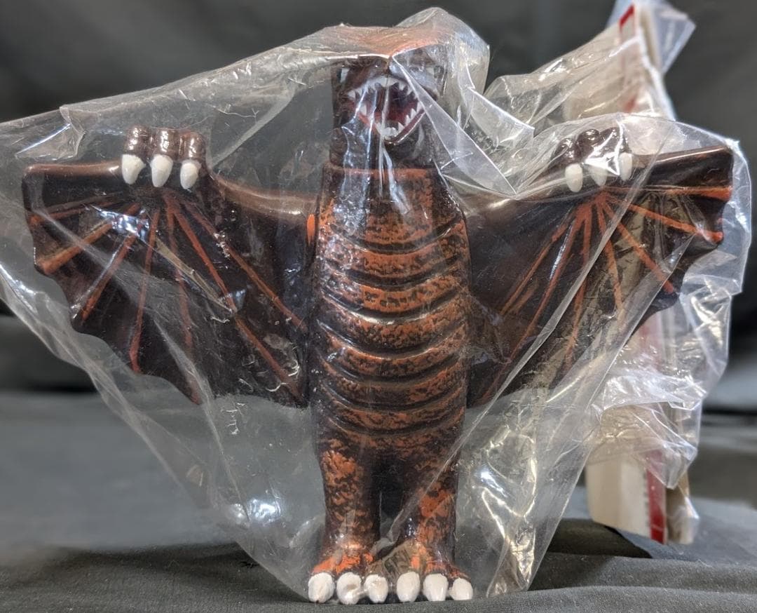 ギャオス 昭和ガメラ対戦怪獣（日東復刻）ソフビフィギュア 未開封