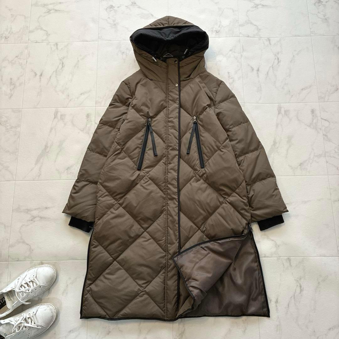 美品 スコットクラブ♡バイカラーロングダウンコート カーキ キルティング 9号 スコットクラブ SCOTCLUB バイカラーロングダウンコート （ダーク