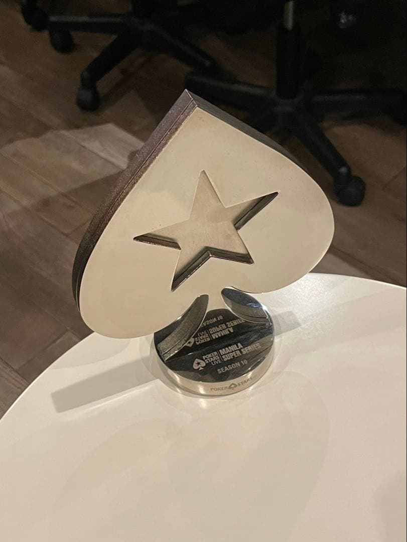 MANILA SUPER SERIES SEASON10 優勝トロフィー