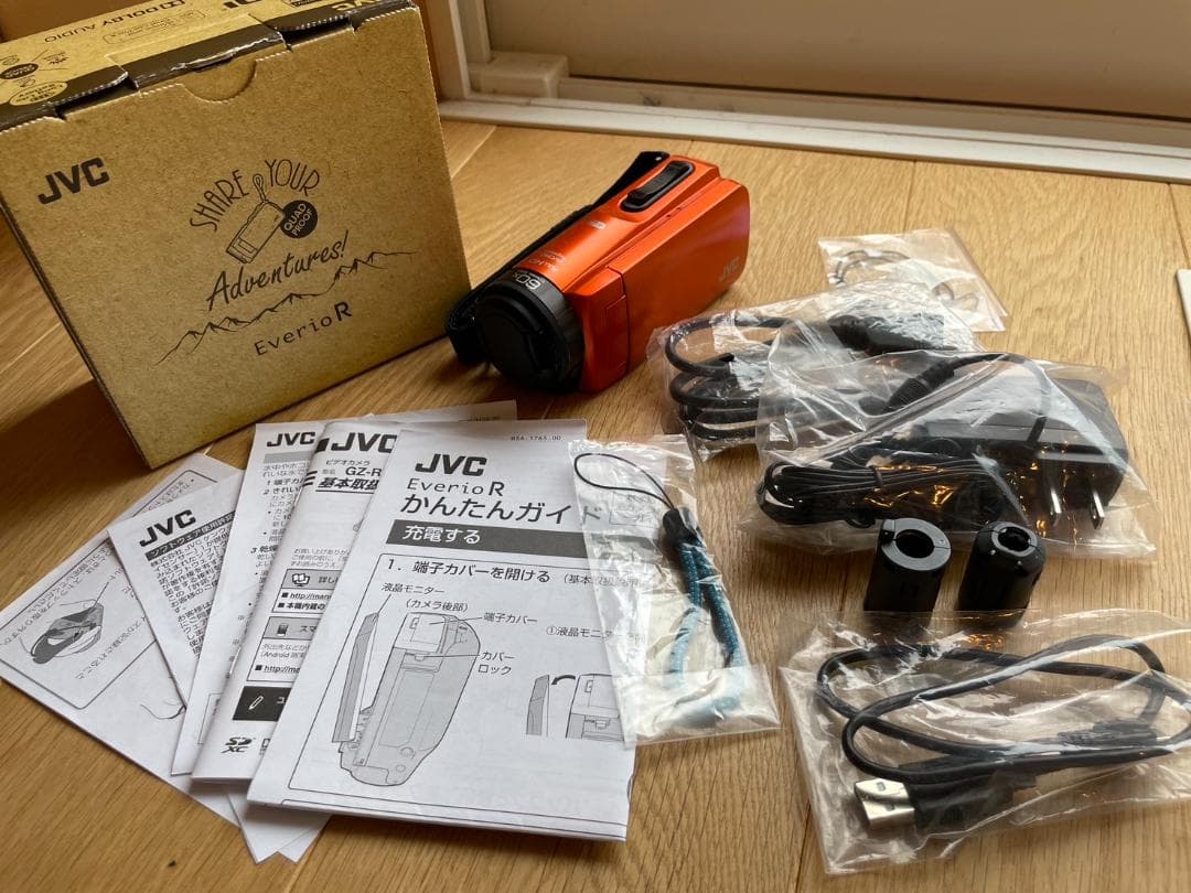 JVC ビデオカメラ Everio R GZ-RX670-D　☆美品　動作品☆