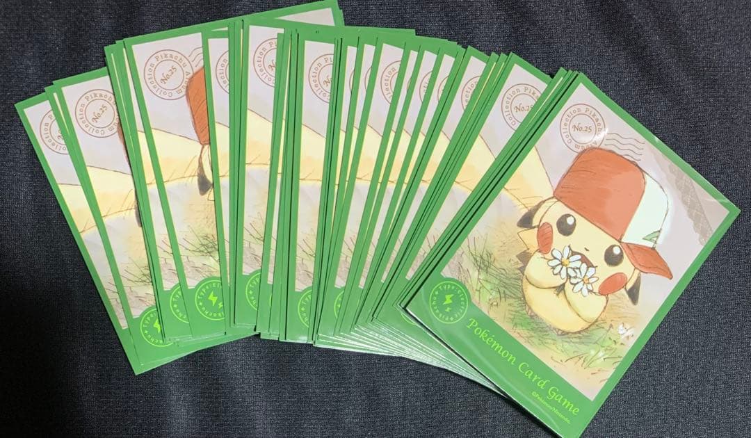 ぼうしをかぶったピカチュウ スリーブ デッキシールド ポケモンカード