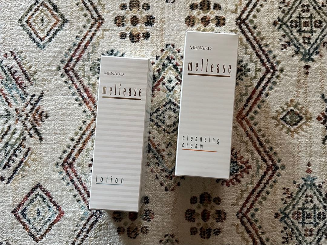 メナードメリーゼローション、クレンジング