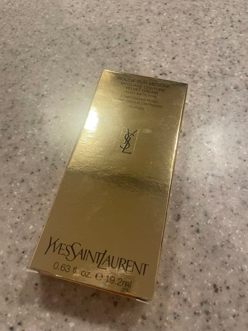 口紅 Yves Saint Laurent Rouge SUR MESURE