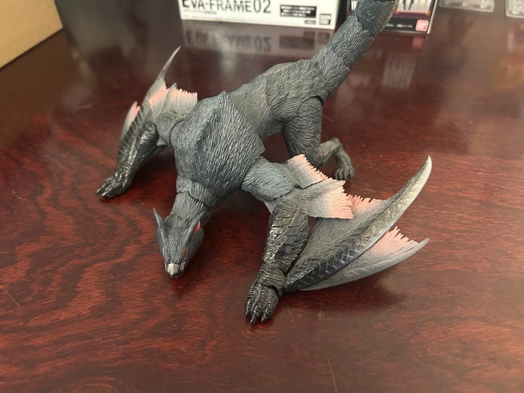 S.H.MonsterArts Nargacuga フィギュア