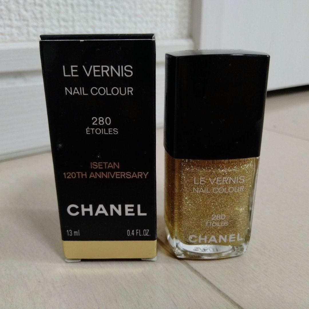 シャネル　限定ネイルカラー