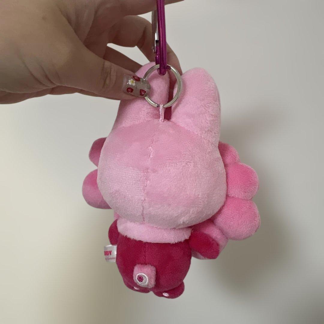 推しカラー ミャクミャク なりきり マイメロ カラビナ BC - メルカリ