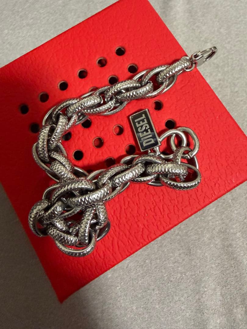 ディーゼル ブレスレットDX1472 DJW シルバー 黒