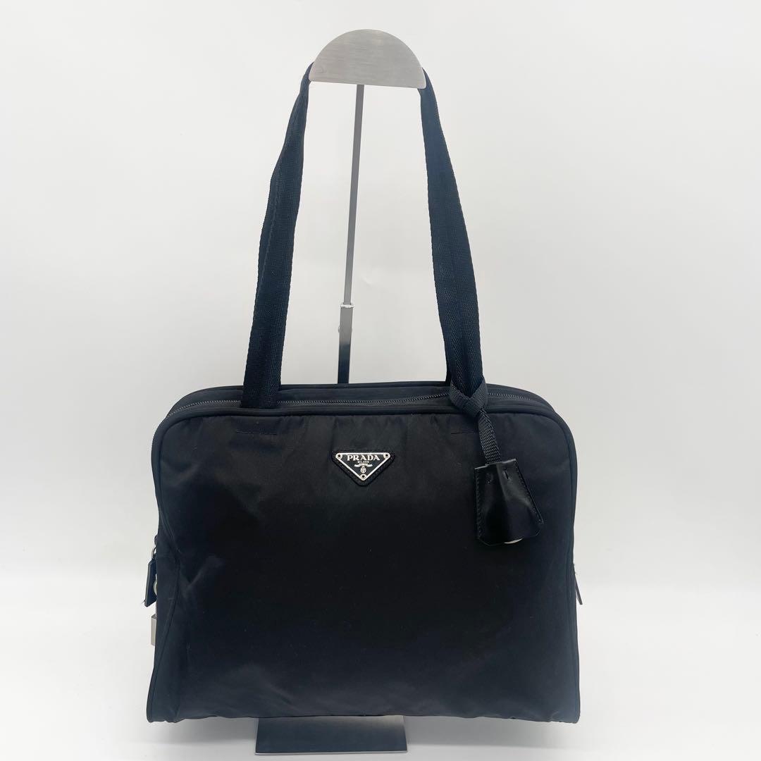 PRADA トートバッグ　ナイロン　肩掛け　ショルダー　ブラック　南京錠付き
