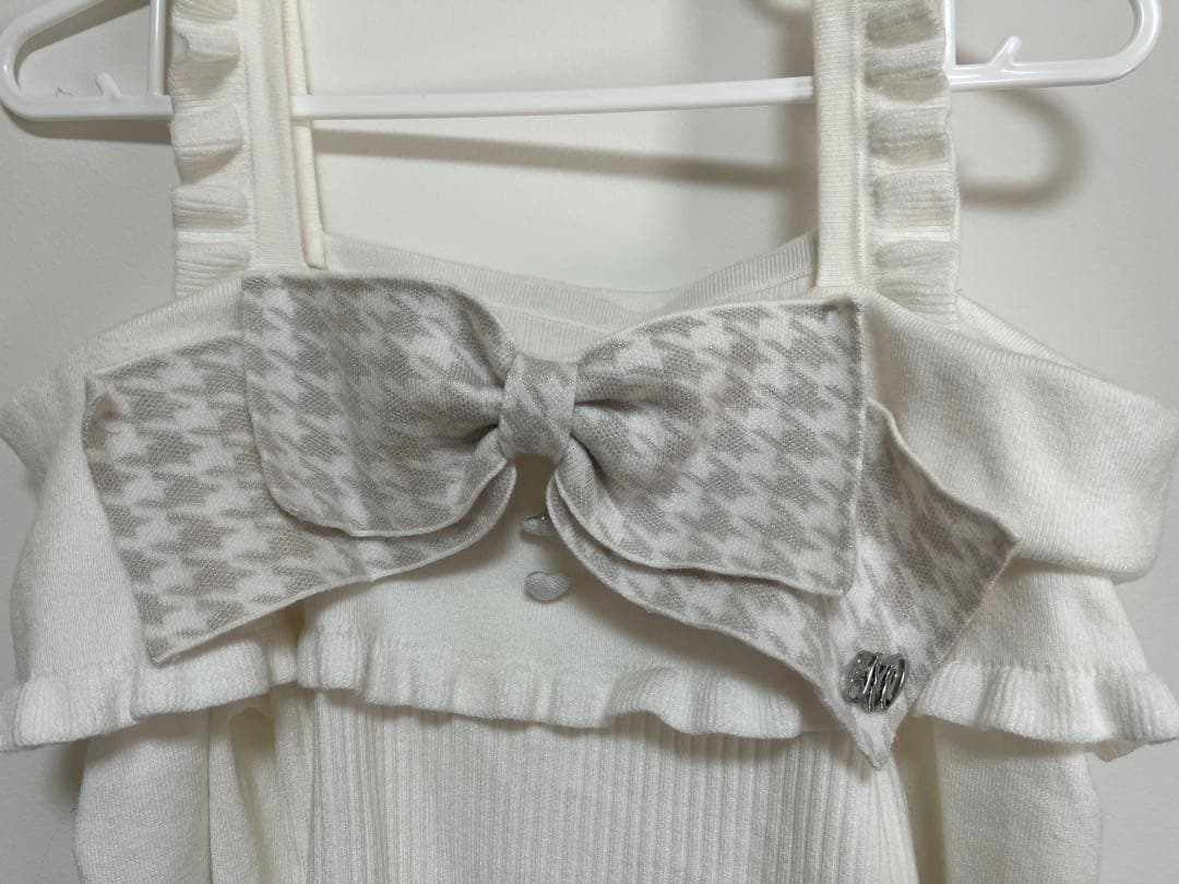 【R❤︎即購入ok】HONEYMEW ハニーミュウ　トップス