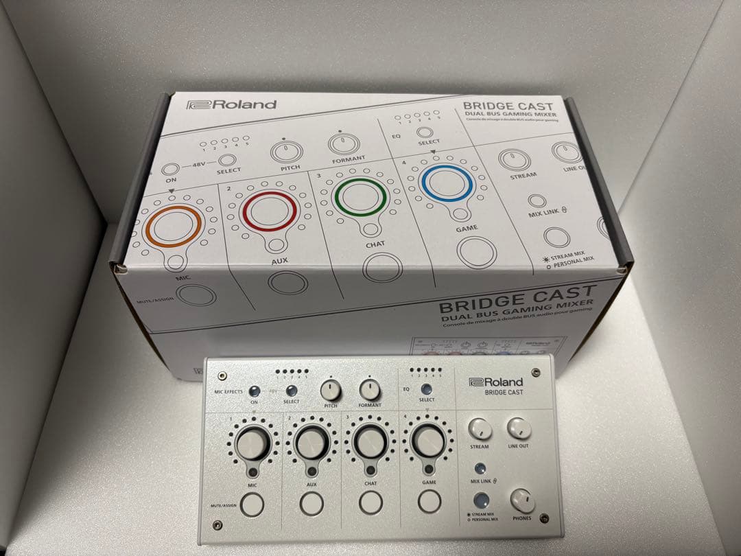 Roland BRIDGE CAST ブリッジキャスト Roland BRIDGE CAST | ゲーム配信を高音質で多彩なエフェクトで際立た