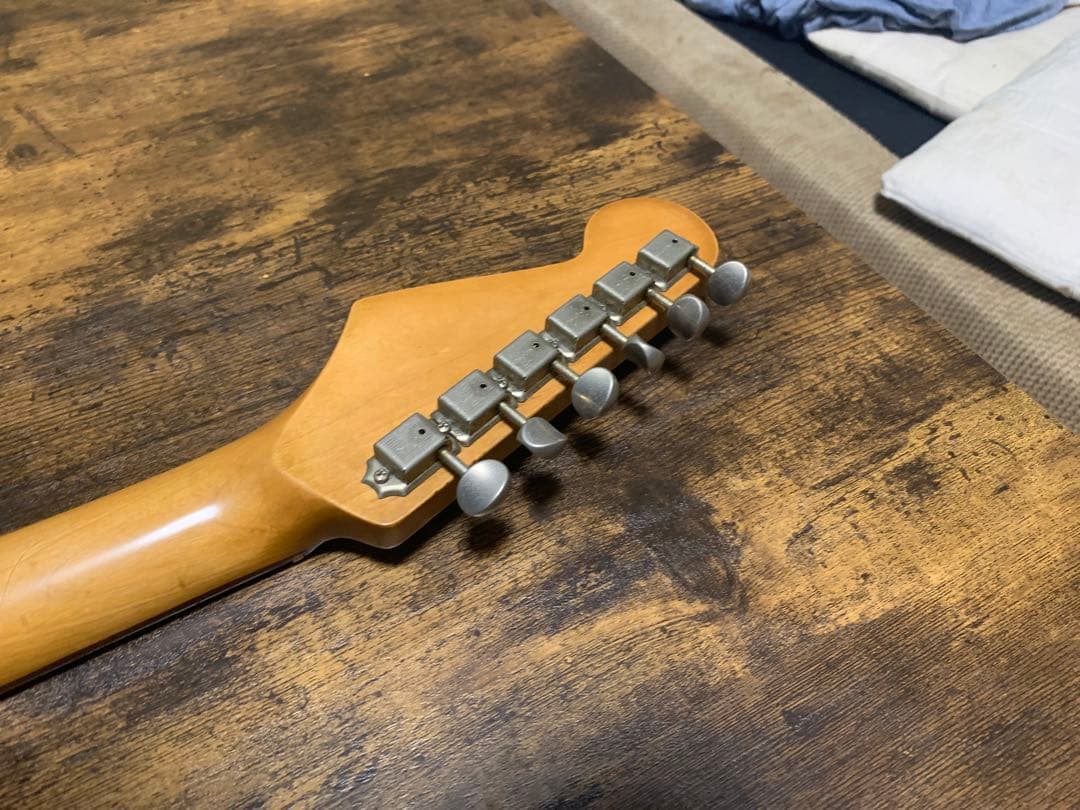 EDWARDS E-SE-120R / LT 3TS - SRV風ストラト - メルカリ