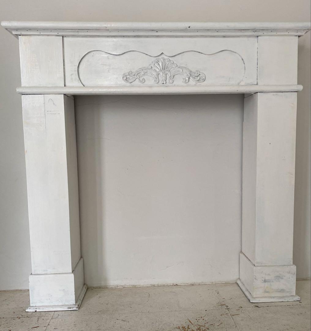 マントルピース　ホワイト 木製　シャビー