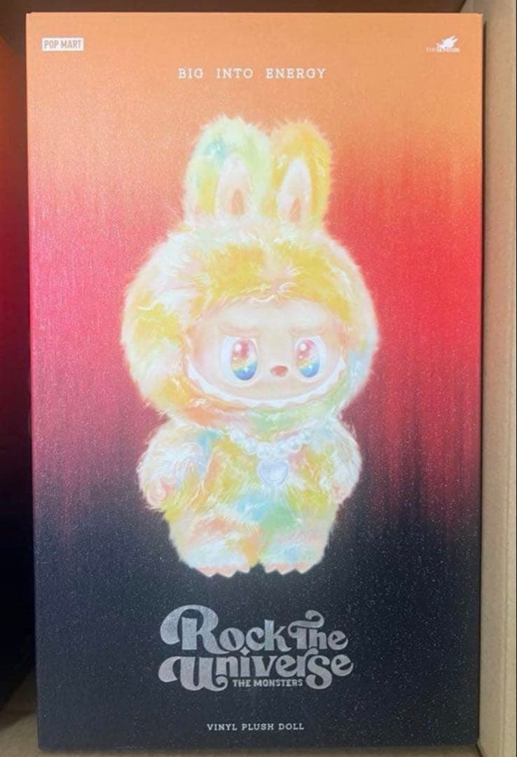 ラブブ　Big into Energy ROCK THE UNIVERSE