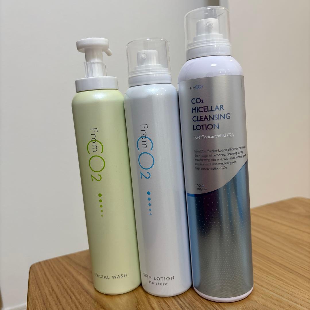 FromCO2 炭酸泡洗顔料 化粧水・しっとりタイプ クレンジングローション