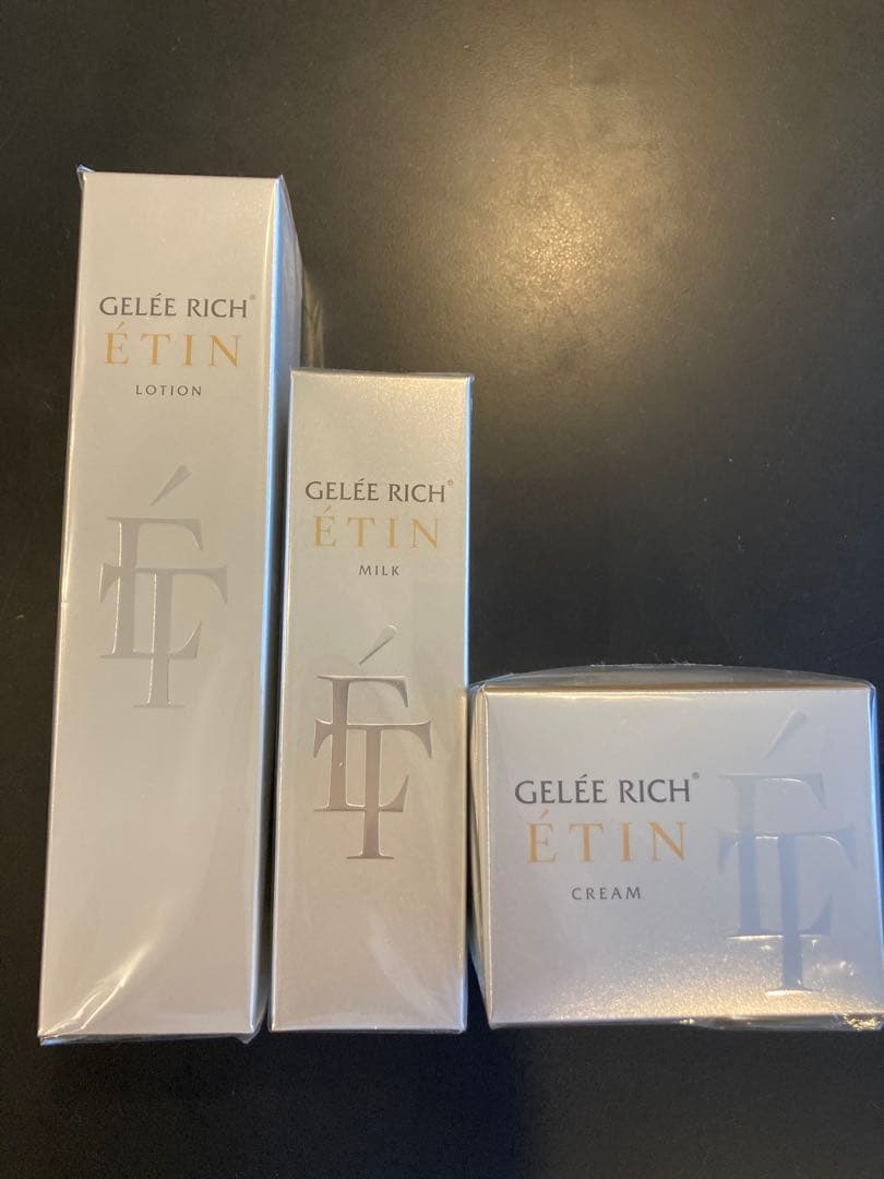 【るん】ジュレリッチエタンスキンケア3点