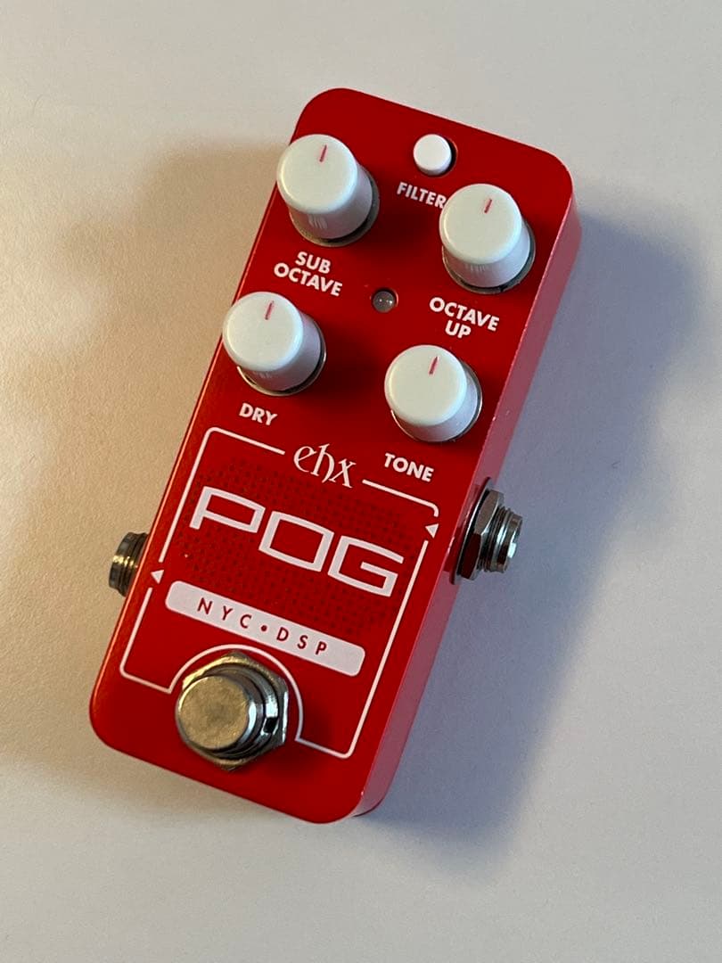 小さい！エレクトロハーモニックス Pico Pog オクターバー