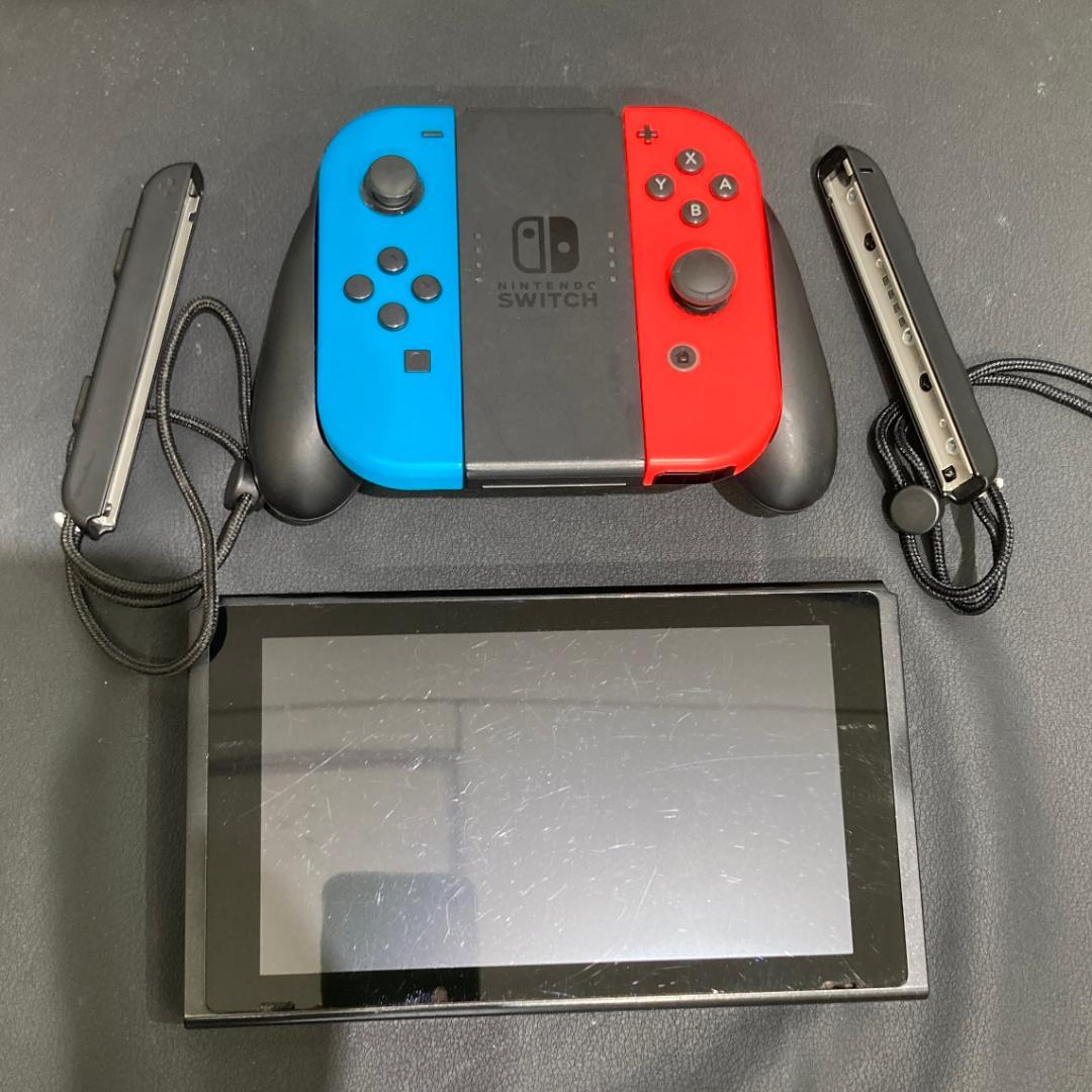 【動作確認済】ニンテンドースイッチ 本体 V2 Joy-Con ＆ グリップ付き 楽天市場】【まもなく入荷】Nintendo Swtich Joy-Con 充電グリップ V字