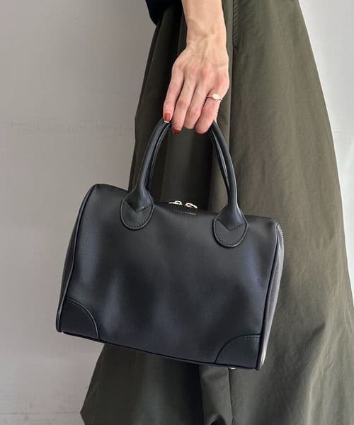 未使用☆パピヨネの牛革ミニボストンバッグ