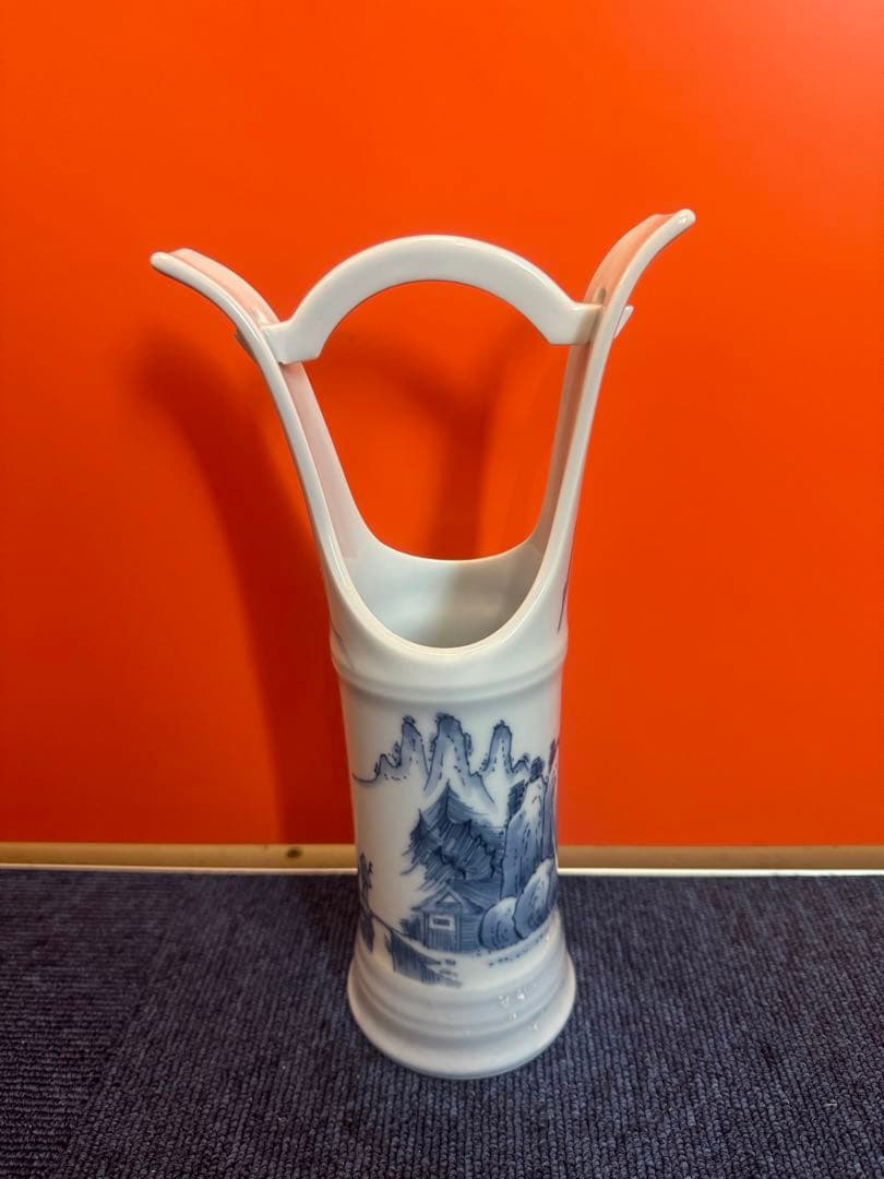 1622 有田焼　染付山水　花器、花入れ、手桶