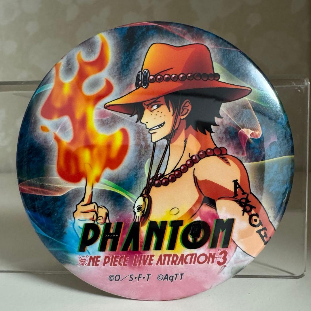 ワンピースタワー ファントム 缶バッジ エース - メルカリ