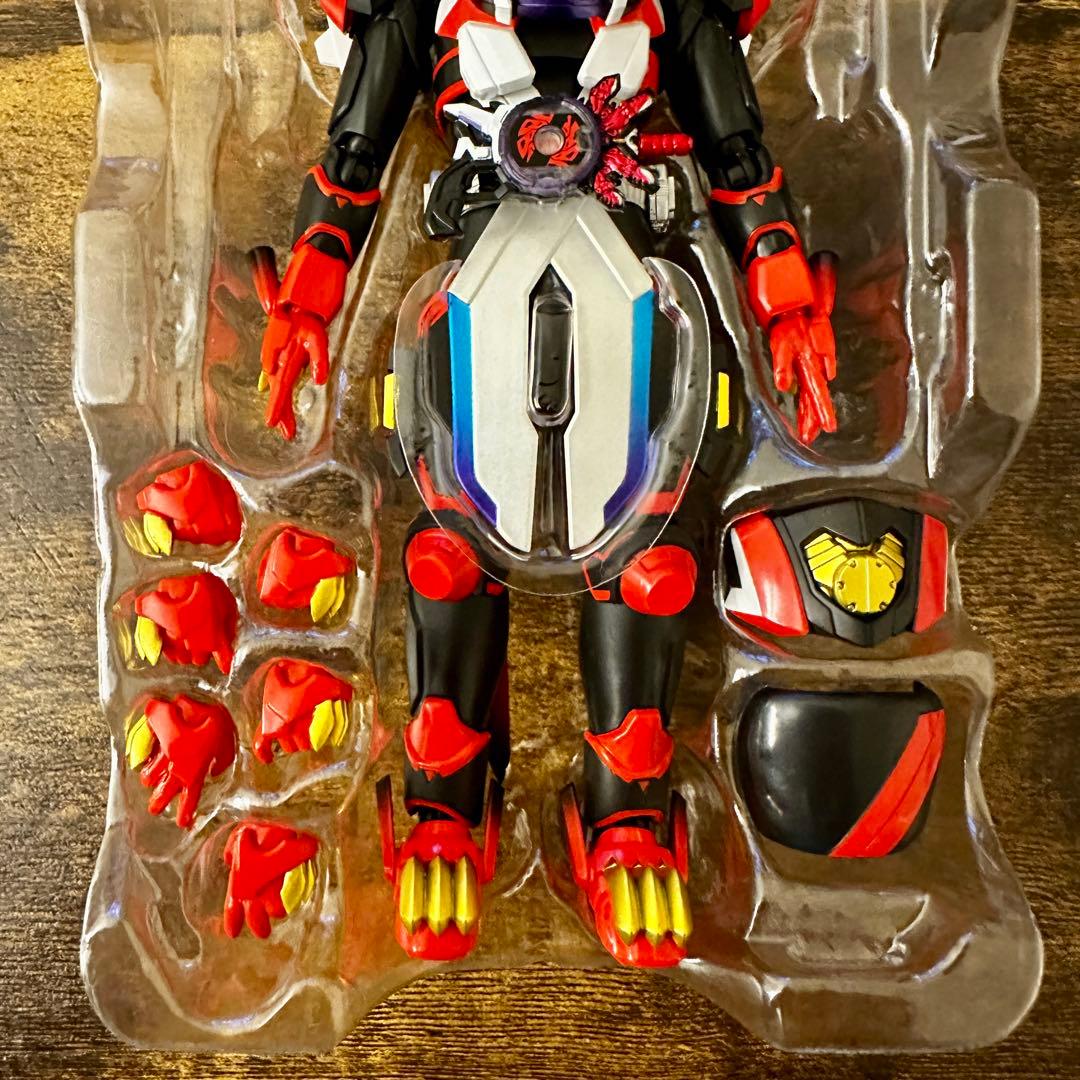 ゼ*ロ様 【S.H.Figuarts】仮面ライダーギーツ レーザーブーストフォー