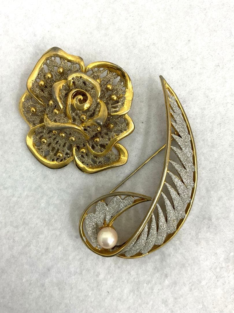 23.546【ブローチ】ヴィンテージ アンティーク - メルカリ